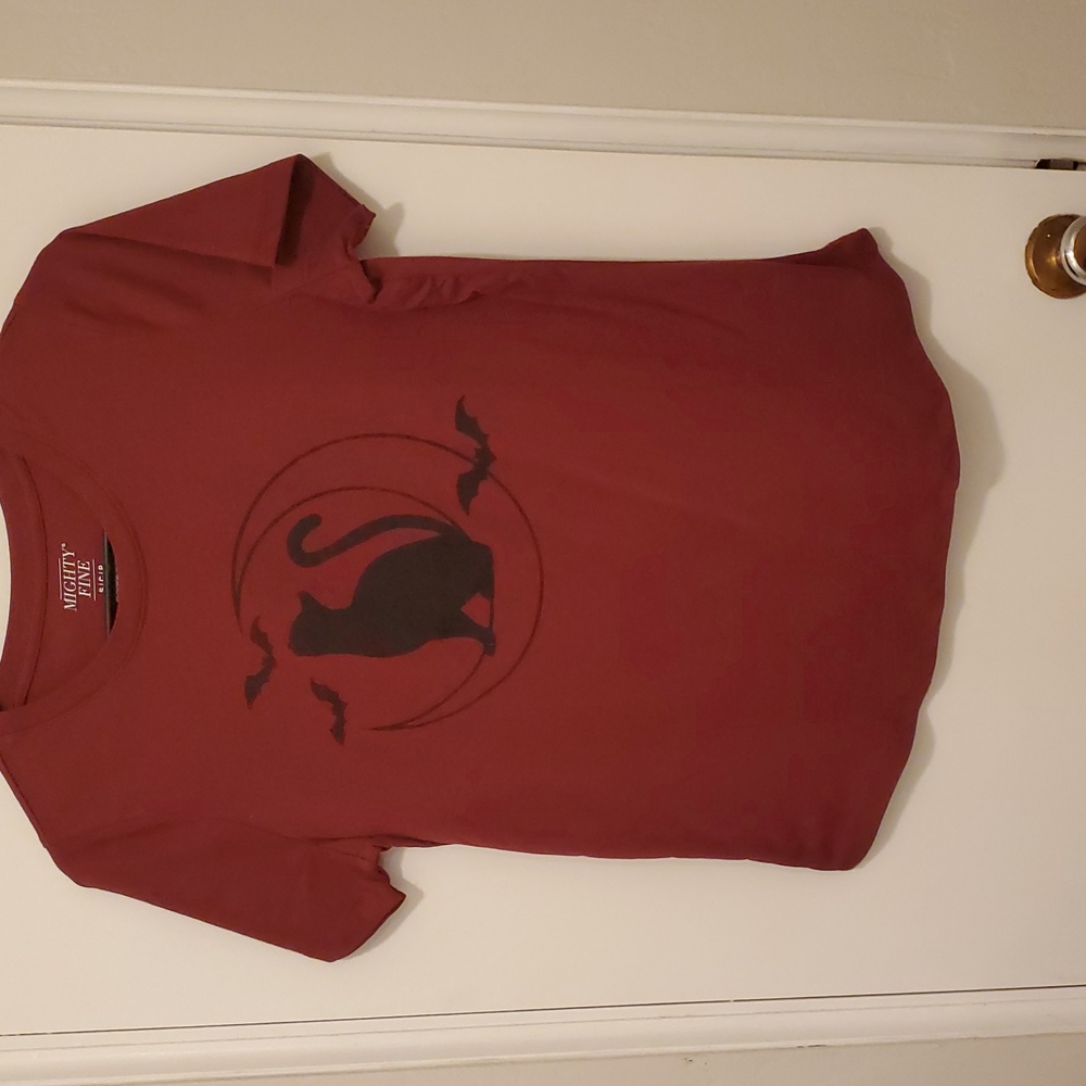 Womens Black Cat And Bats Graphic Tee Size Small Brand New Never Worn